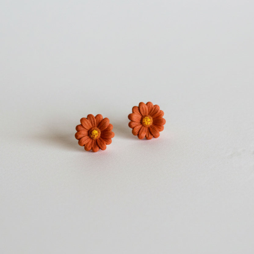 burnt orange mini flower stud earrings