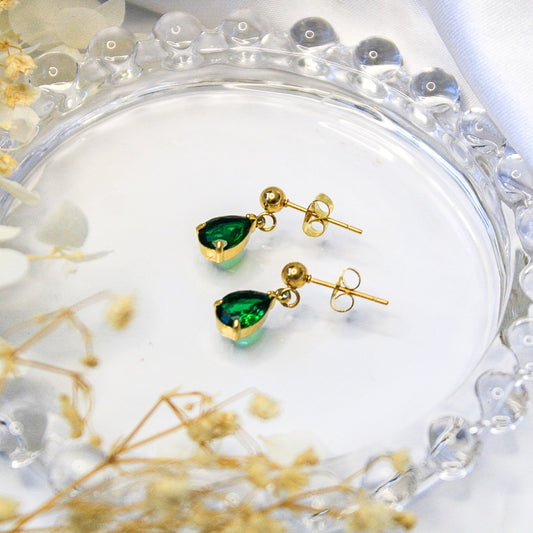 Teardrop crystal earrings on gold plated stainless steel stud earrings