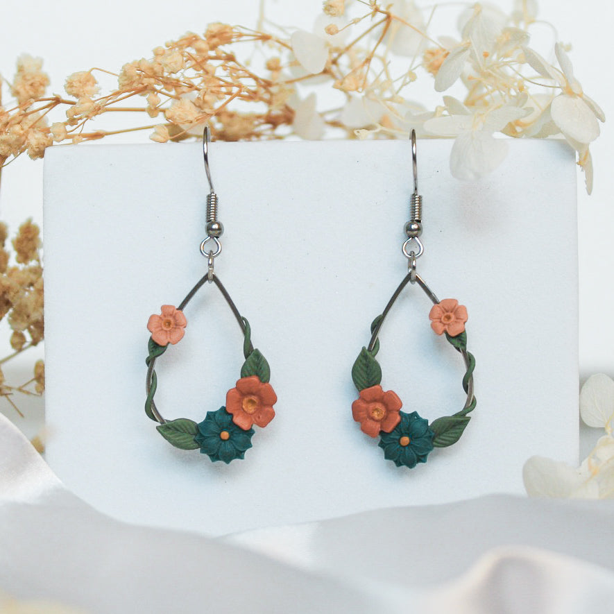 Rustic Ivy Droplet Earrings