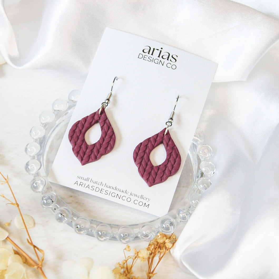 Knit Texture Teardrop Earrings