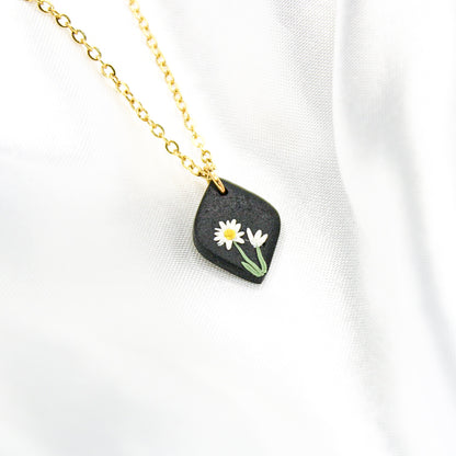 April Birth Flower Necklace