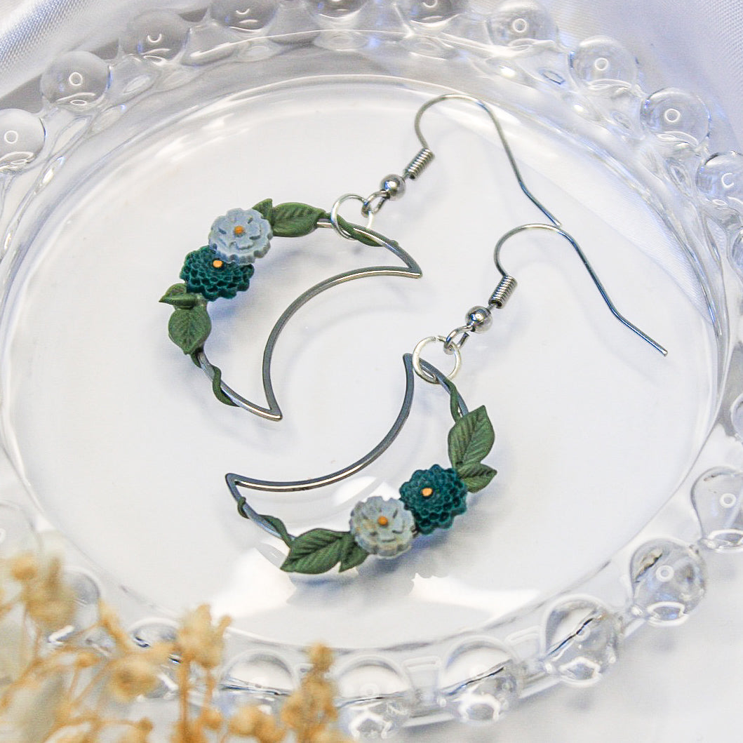 Ivy Crescent Earrings in Silver - Blue Flower Earrings Made In New Zealand