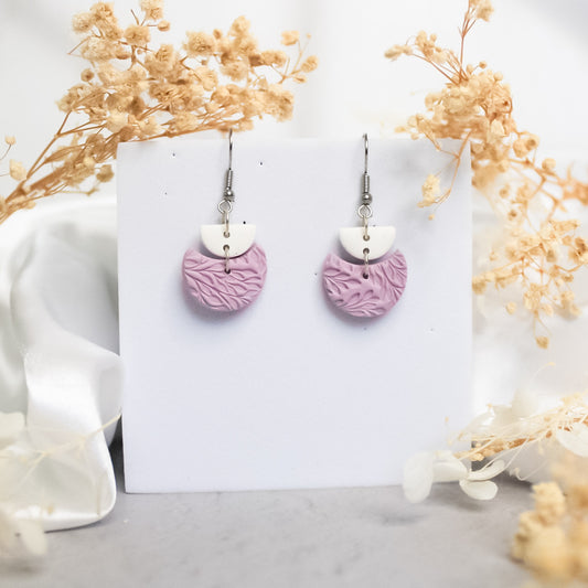 Leaf Texture Crescent Earrings