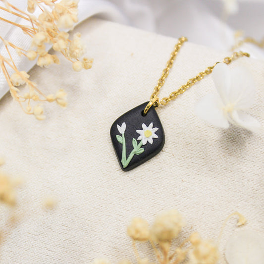 Daisy Necklace