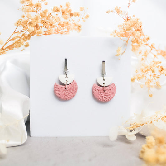 Leaf Texture Crescent Earrings