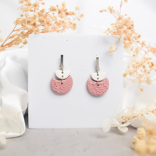 Leaf Texture Crescent Earrings