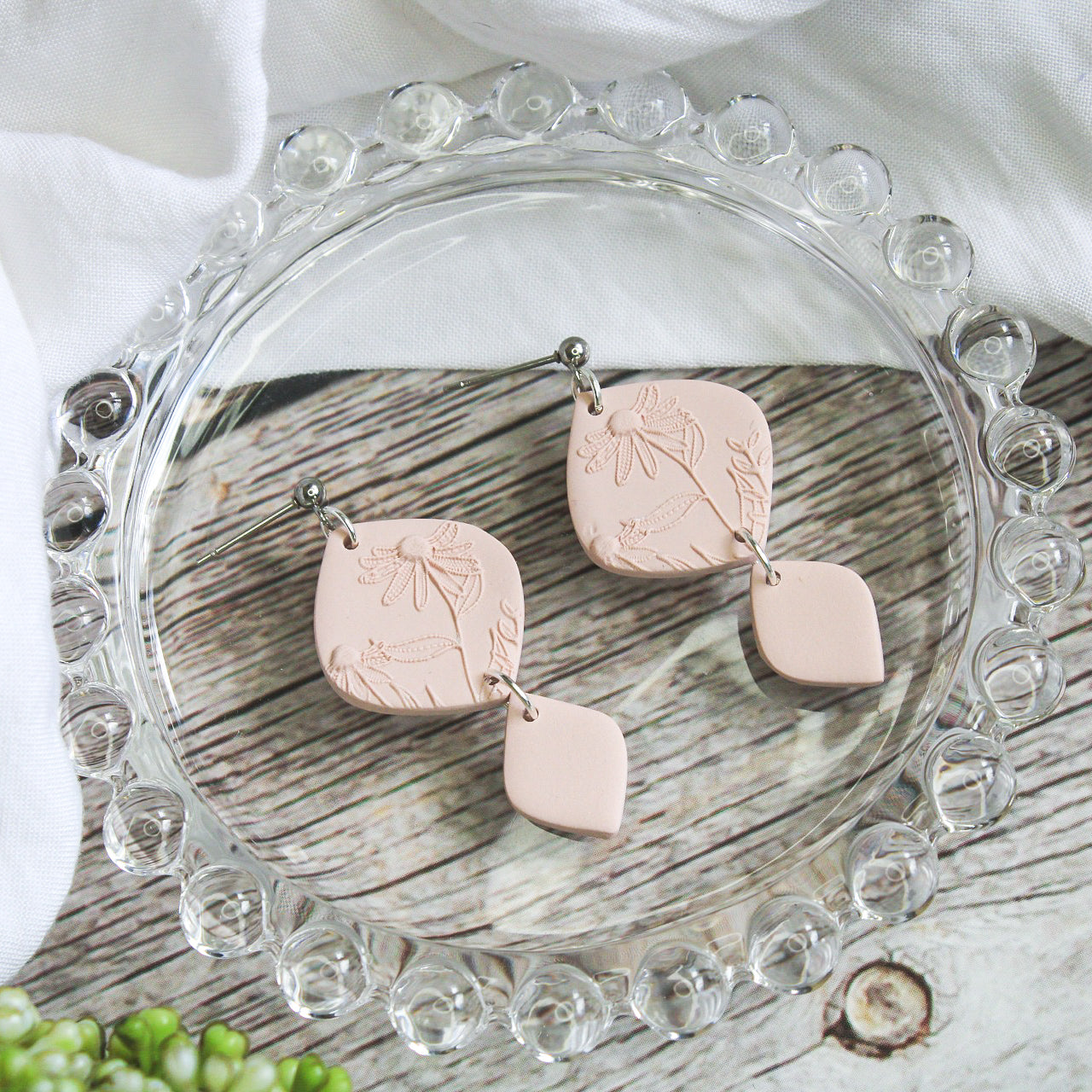 Flower polymer clay earrings | Handmade earrings gift ideas | Pink earrings NZ