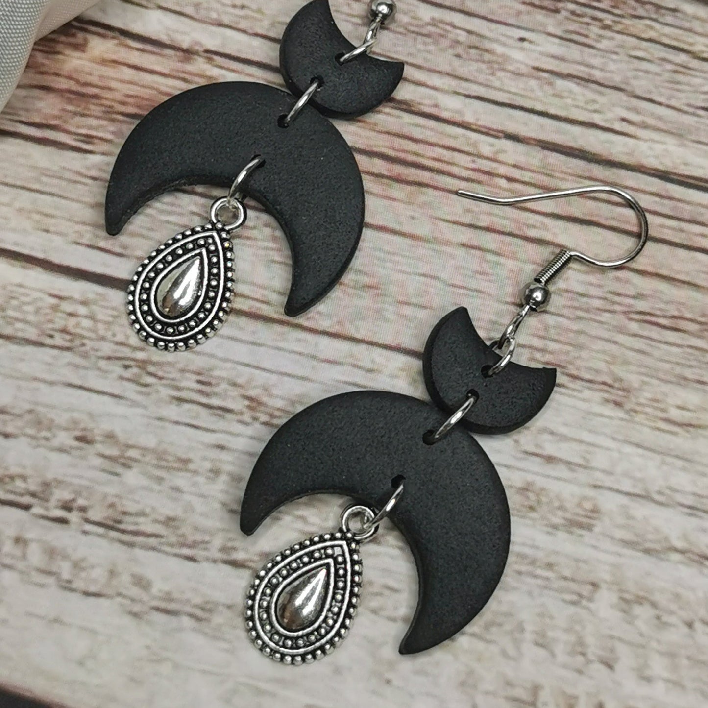Black Earrings | Black Moon Earrings | Witchy Jewellery NZ | Alt Jewellery NZ